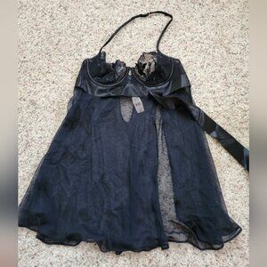 NWT very sexy  Victoria’s Secre baby doll size:34B